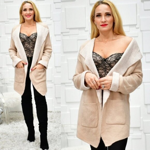 Classy Cardigan with POCKETS - Picture 1 of 5